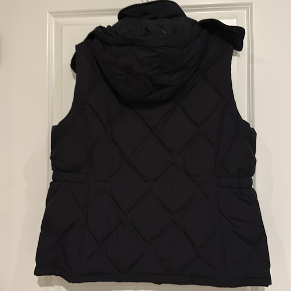 Lands End quilted plus size down puffer vest size 1X - Picture 3 of 7
